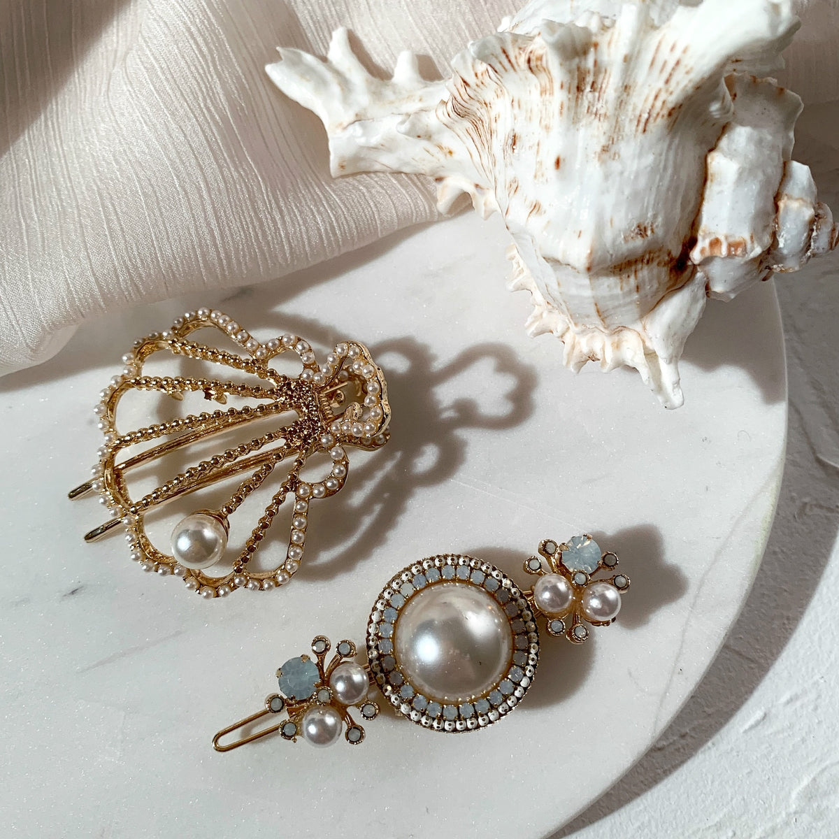 Pearls Hair Clip
