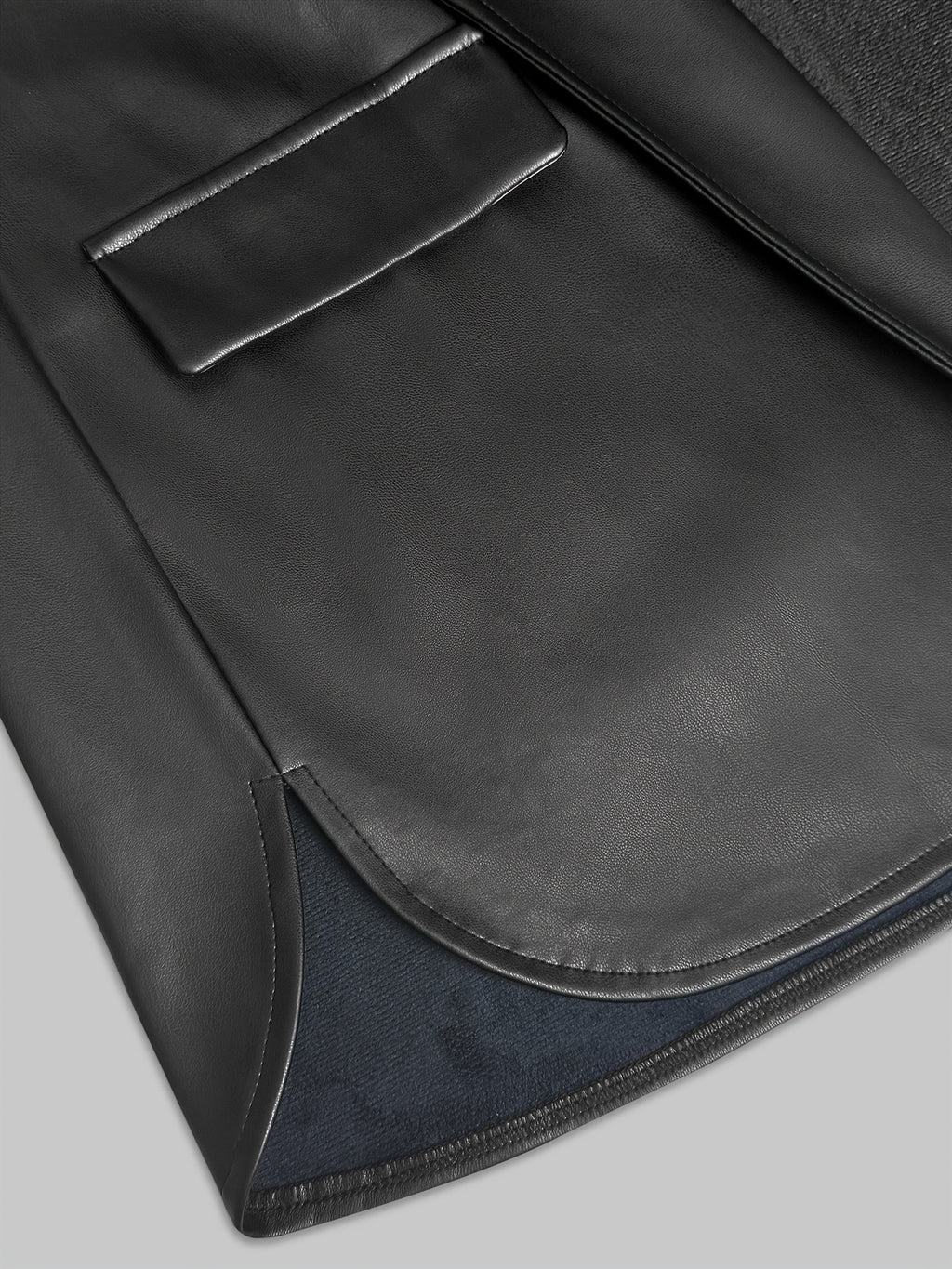 Sleeveless leather vest jacket
