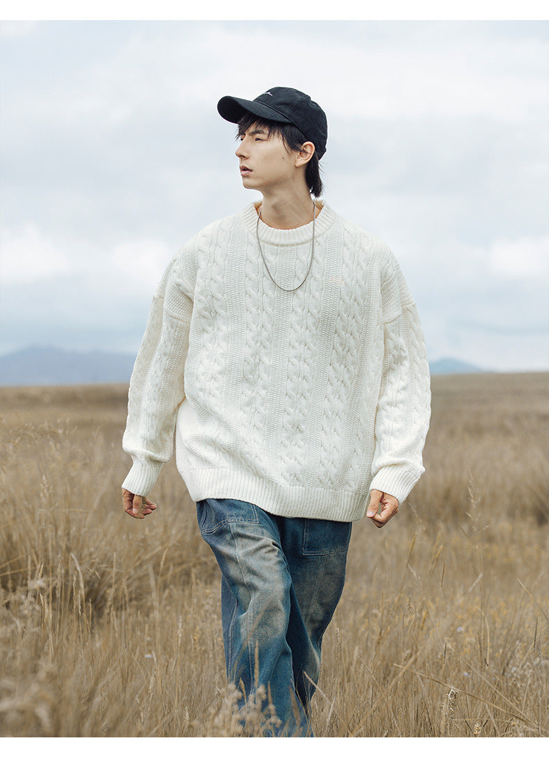 Round neck loose sweater for men