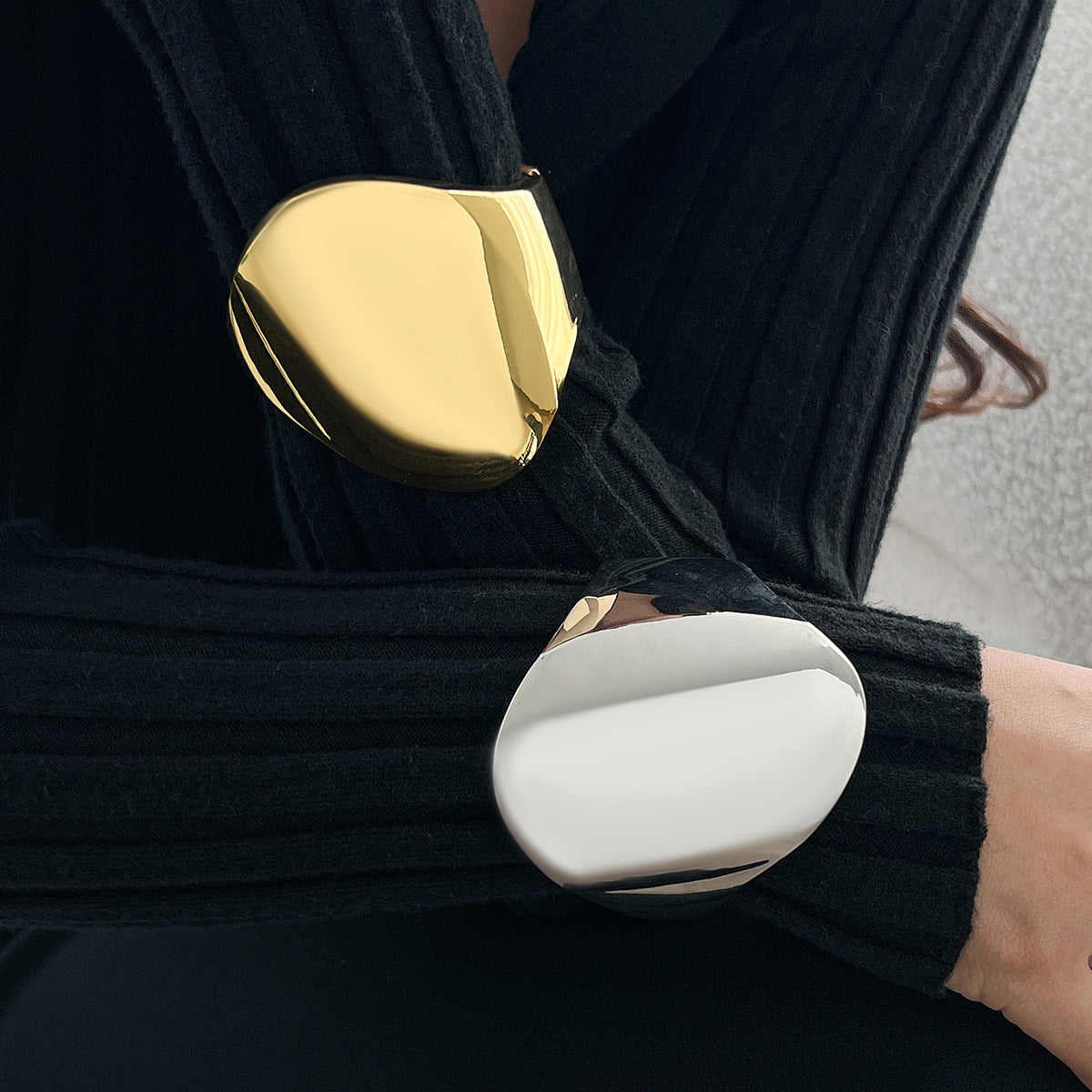 French Metallic Bracelet for Women