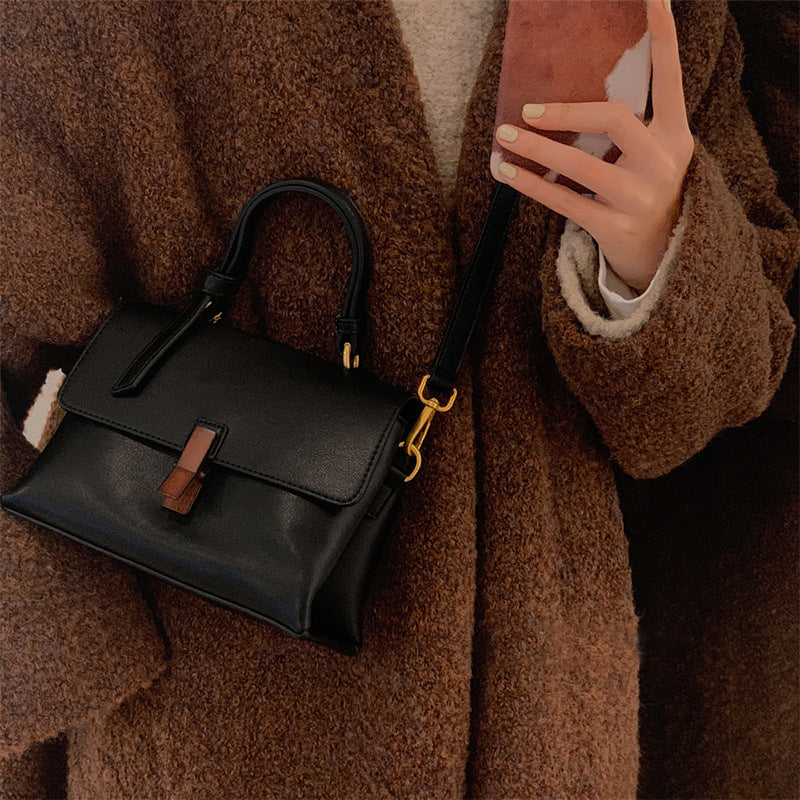 Mahogany retro bag