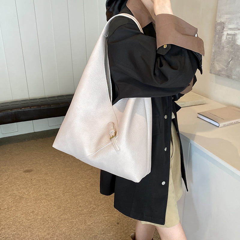 Solid  leather tote bag