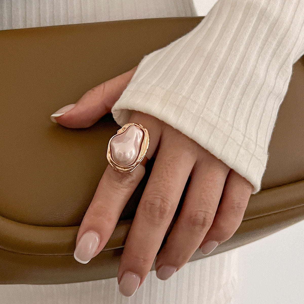 New Baroque inlaid irregular pearl rings