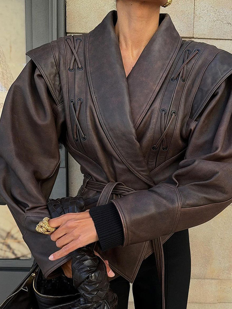 Strap up short long sleeved jacket