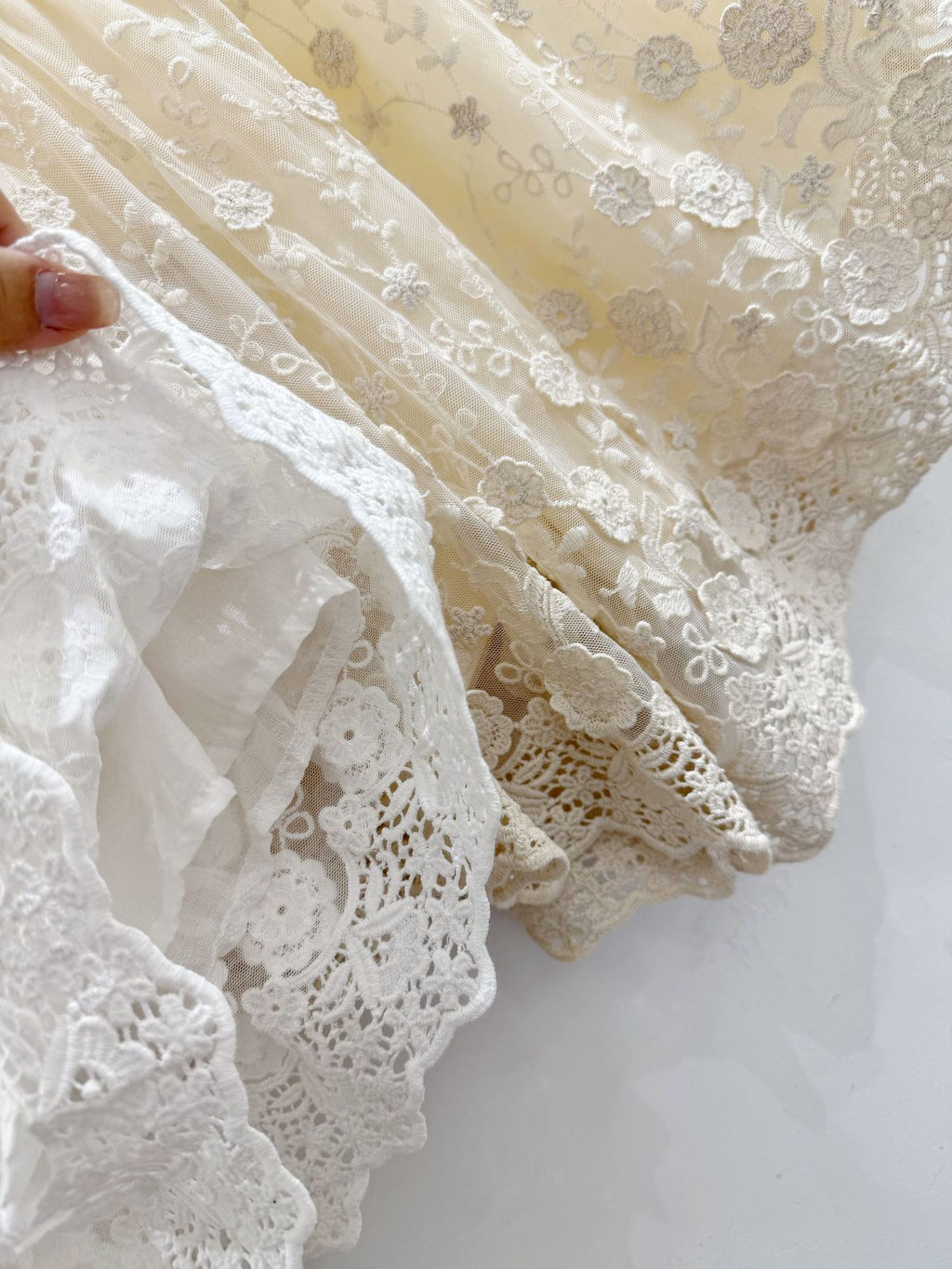 Lace shorts for women
