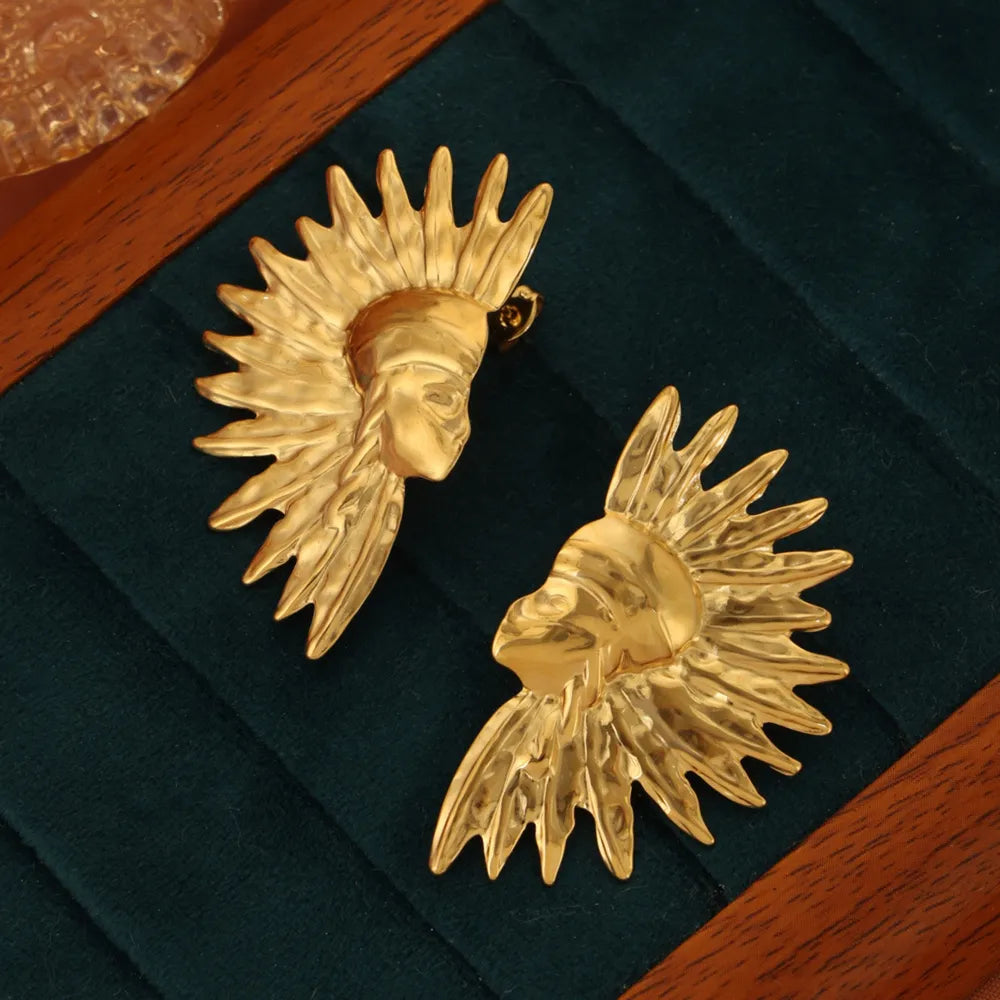 Geometric earrings with wrinkled texture