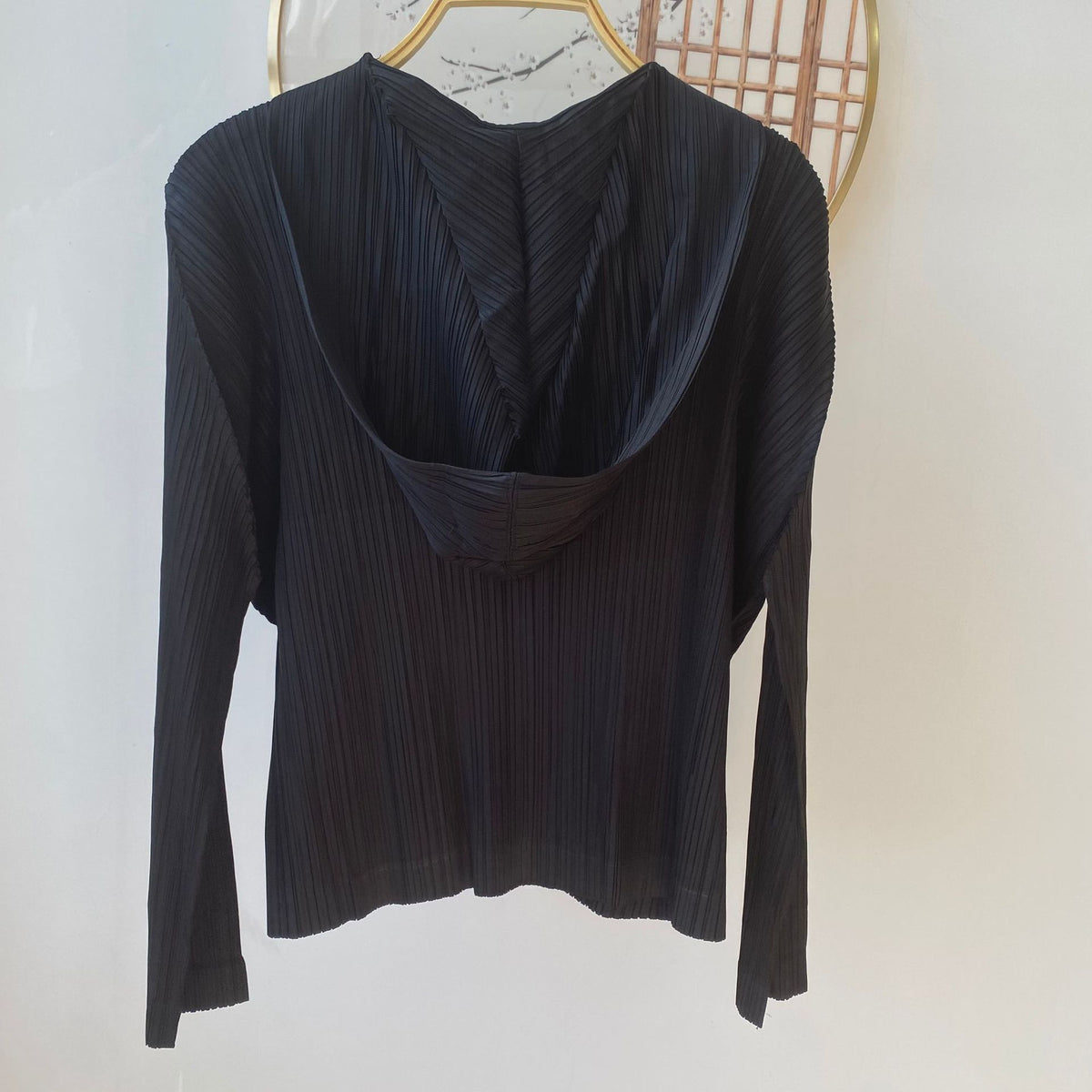 Pleated Hooded Sweatshirt