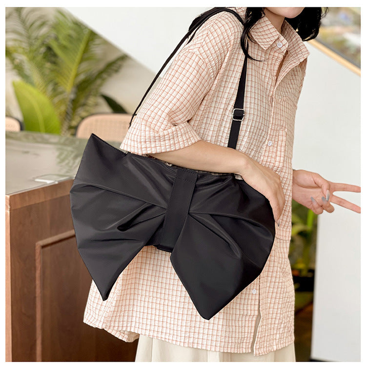 Bow tote bag