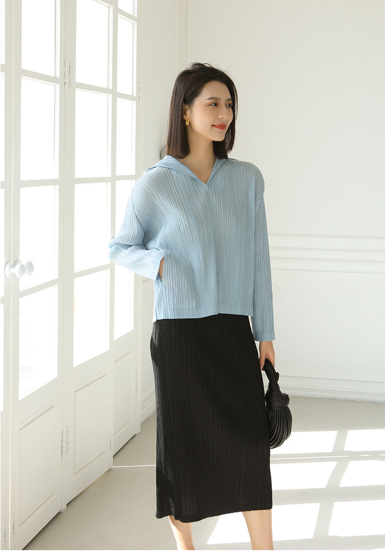 Pleated Hooded Sweatshirt