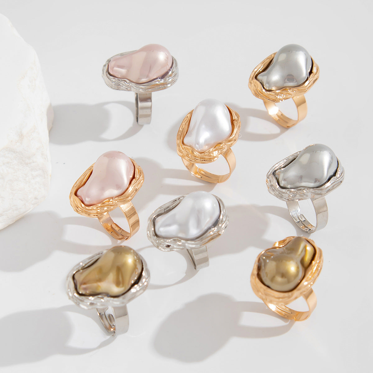 New Baroque inlaid irregular pearl rings