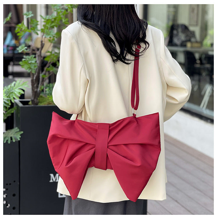 Bow tote bag