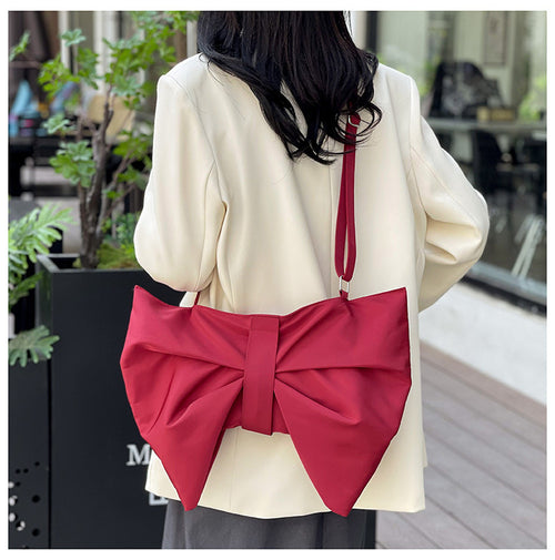 Bow tote bag