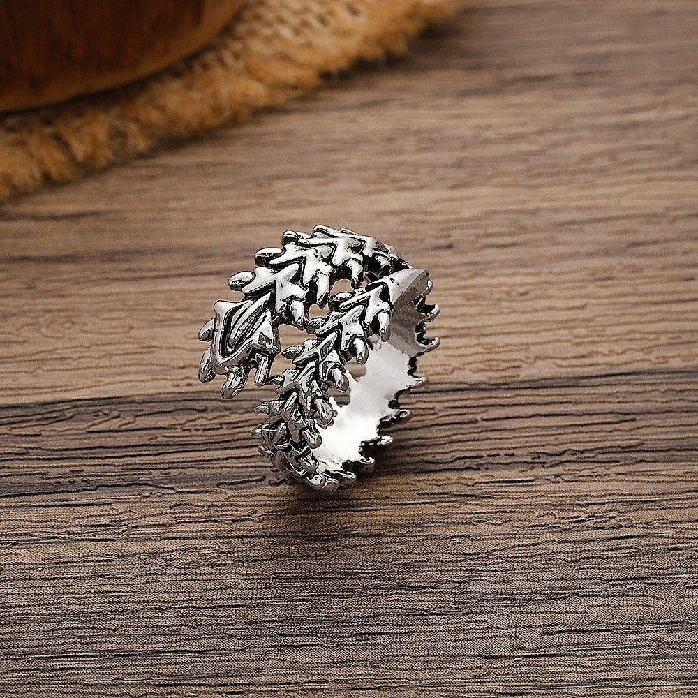 Spine Skull Ring