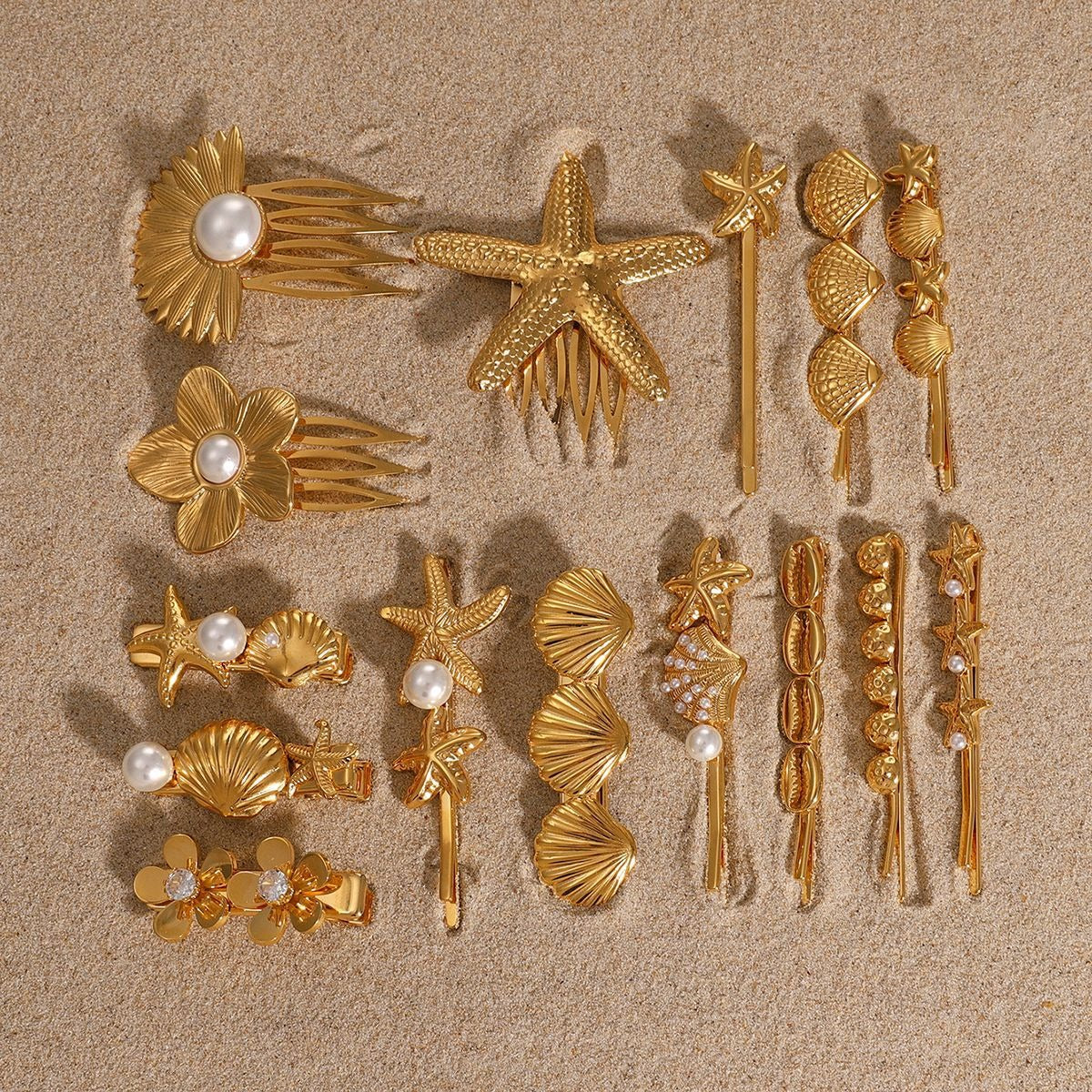 Shell hair clip with bangs