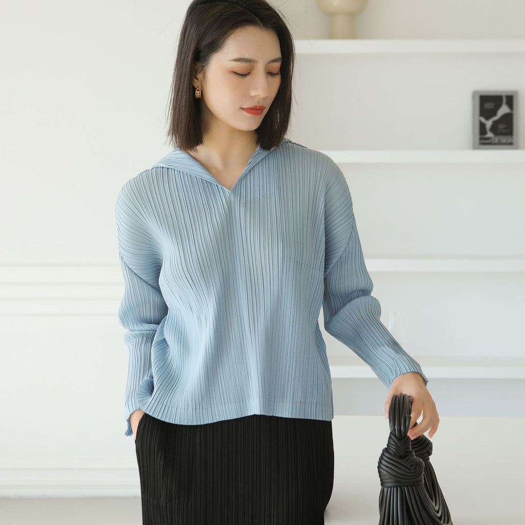 Pleated Hooded Sweatshirt