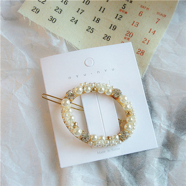 Pearls Hair Clip