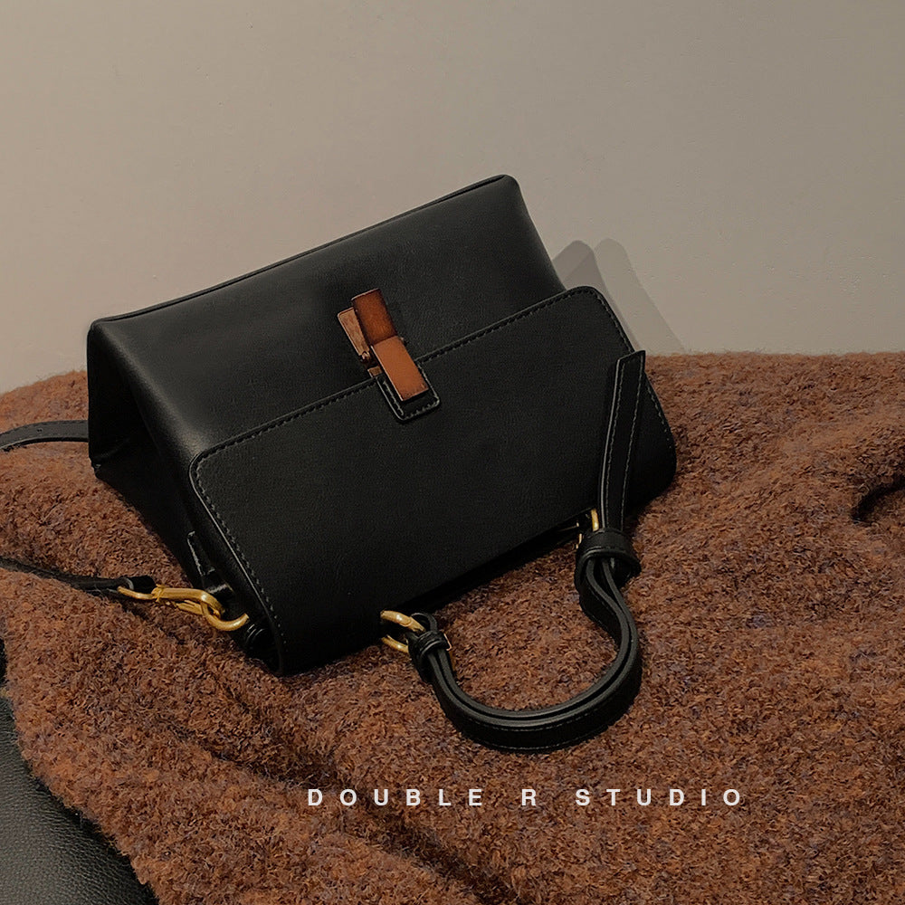 Mahogany retro bag