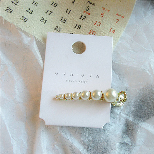 Pearls Hair Clip