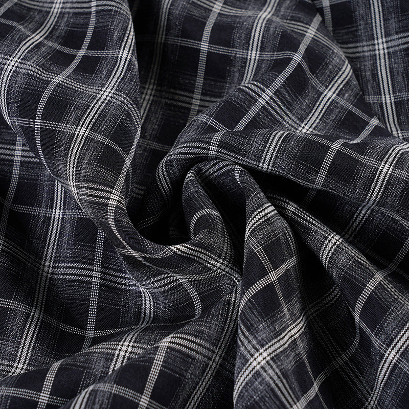 Irregular plaid skirt with half length