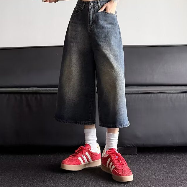 Retro vintage denim shorts for men