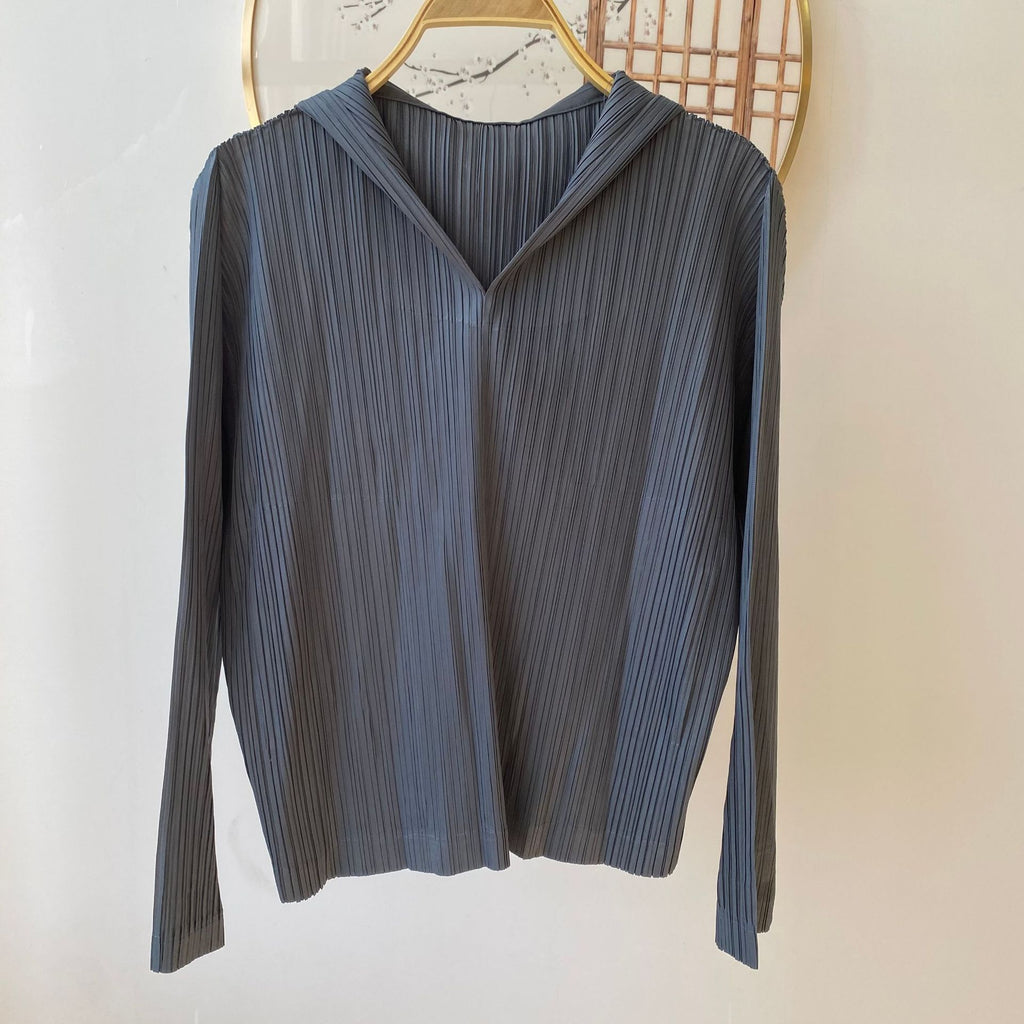 Pleated Hooded Sweatshirt