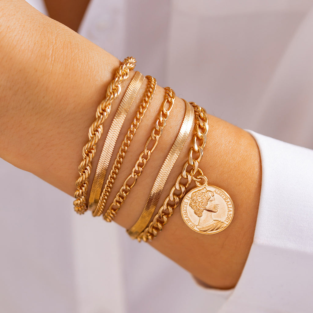 Round pendant Bracelet set