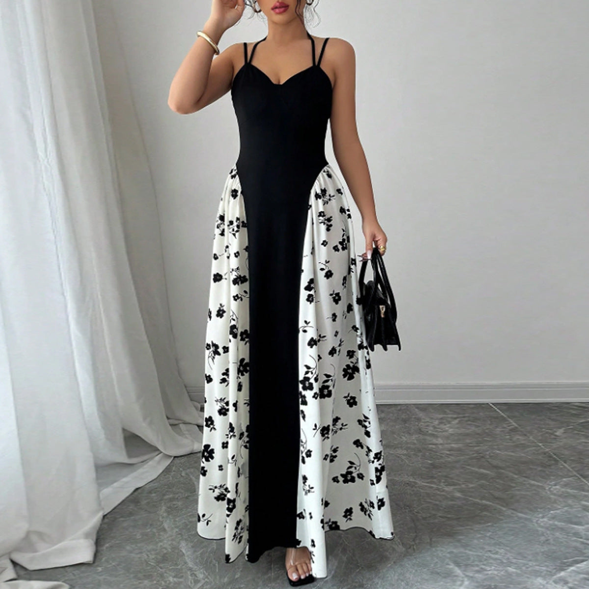 Backless contrasting printed dress