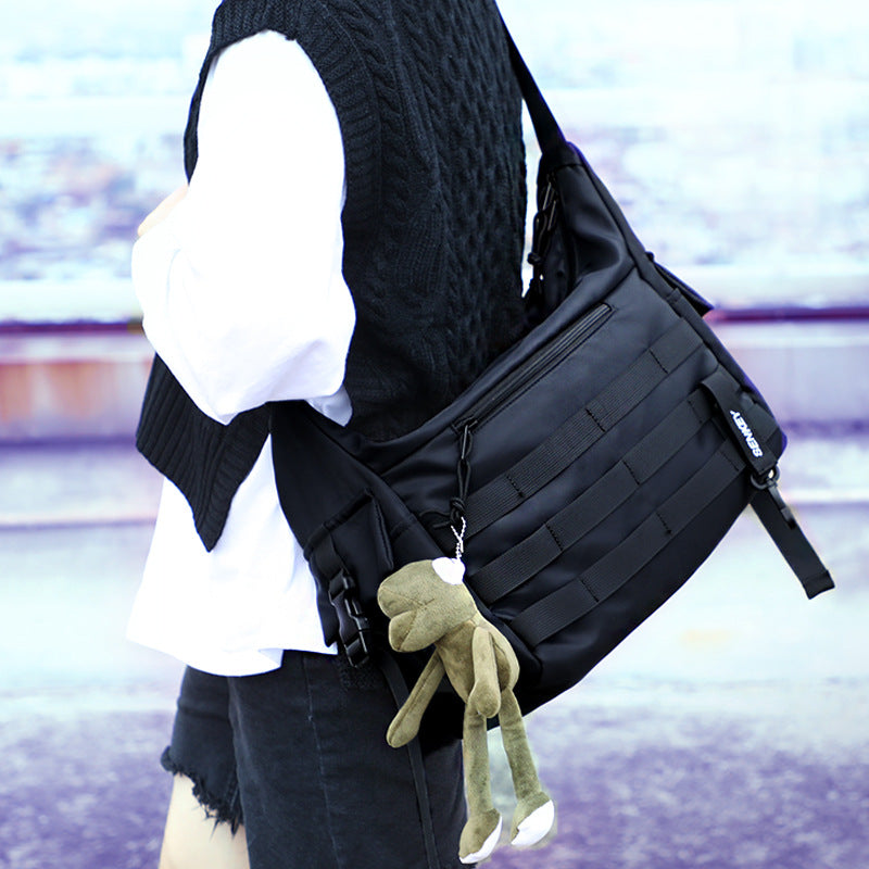 one shoulder bag