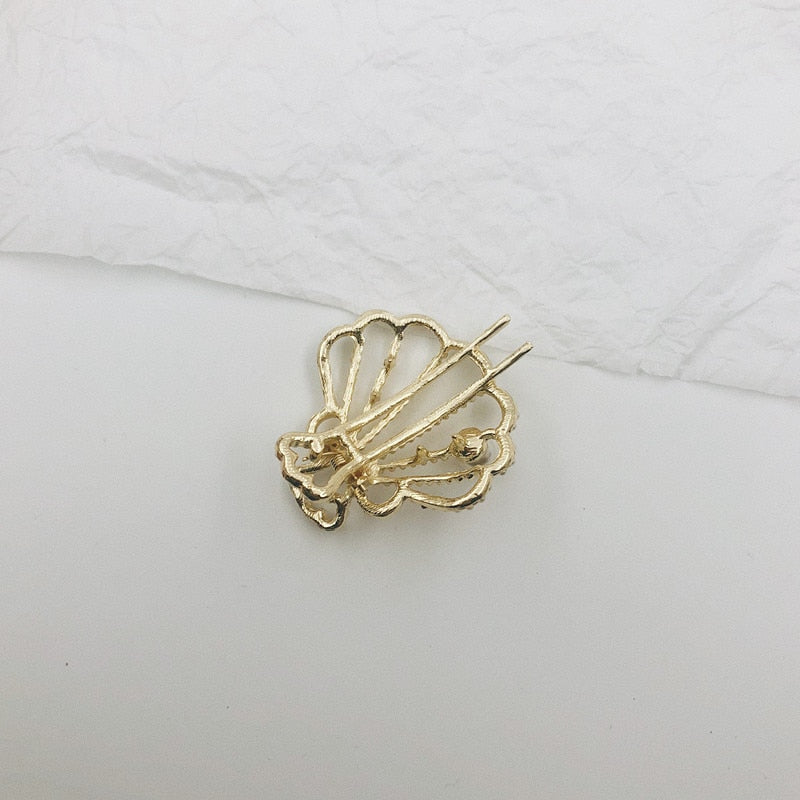 Pearls Hair Clip