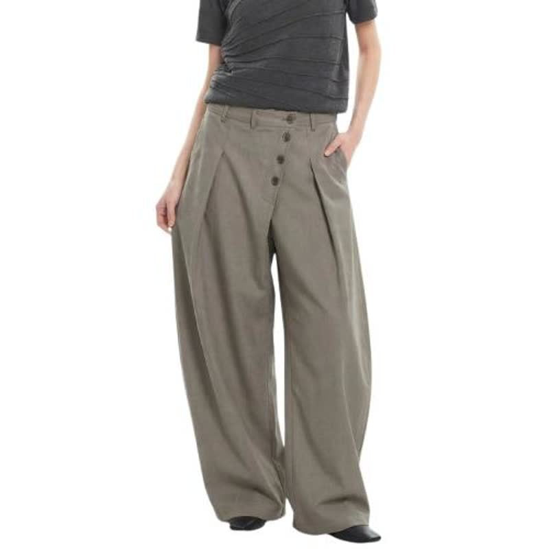 Design Buttoned Slash Cut pants for Men