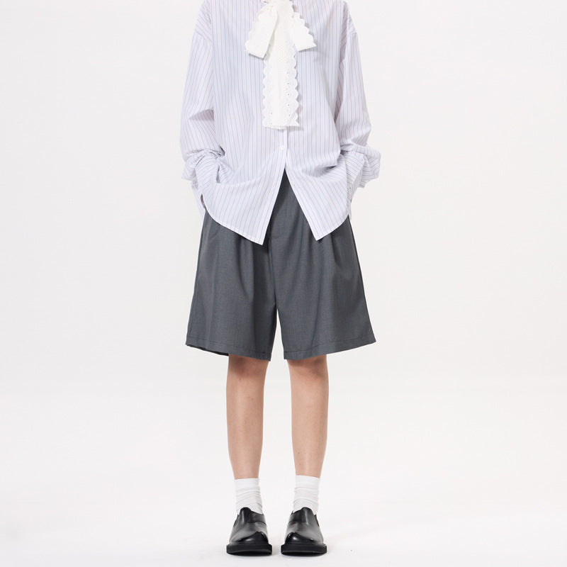 Shorts with Pleats and Diagonal Pockets