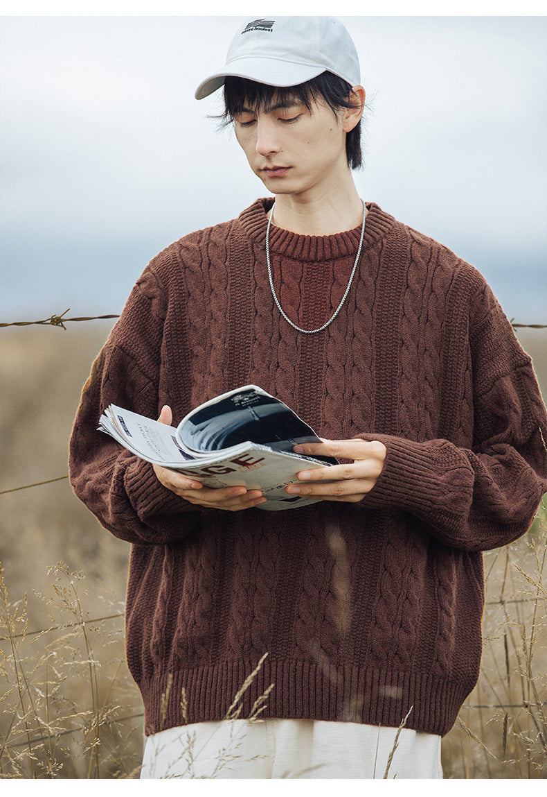 Round neck loose sweater for men