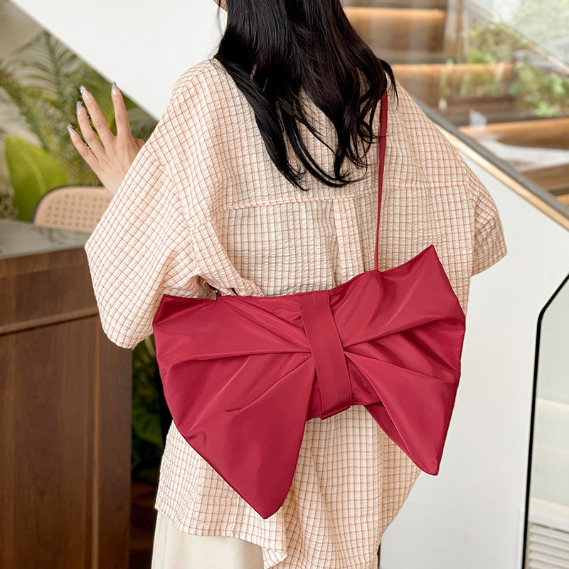 Bow tote bag