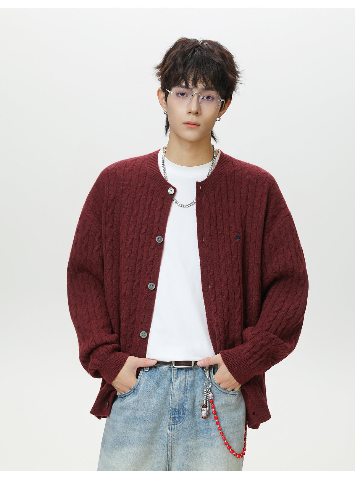 Round neck sweater for men
