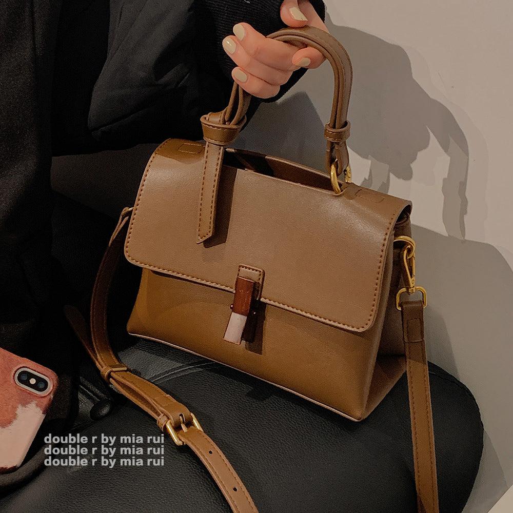 Mahogany retro bag