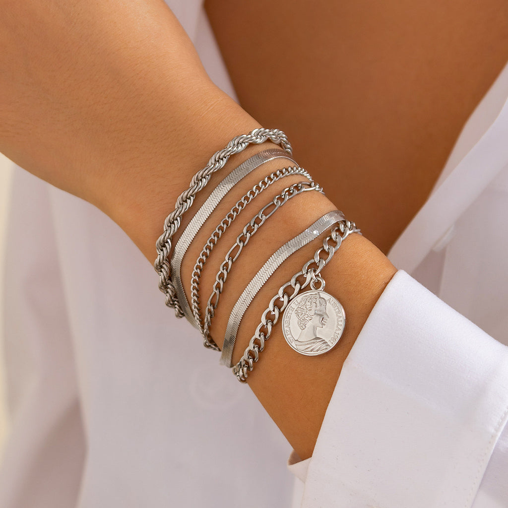 Round pendant Bracelet set