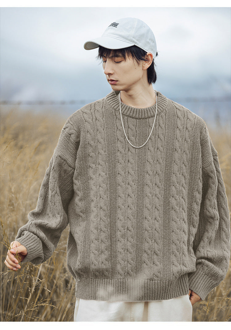 Round neck loose sweater for men