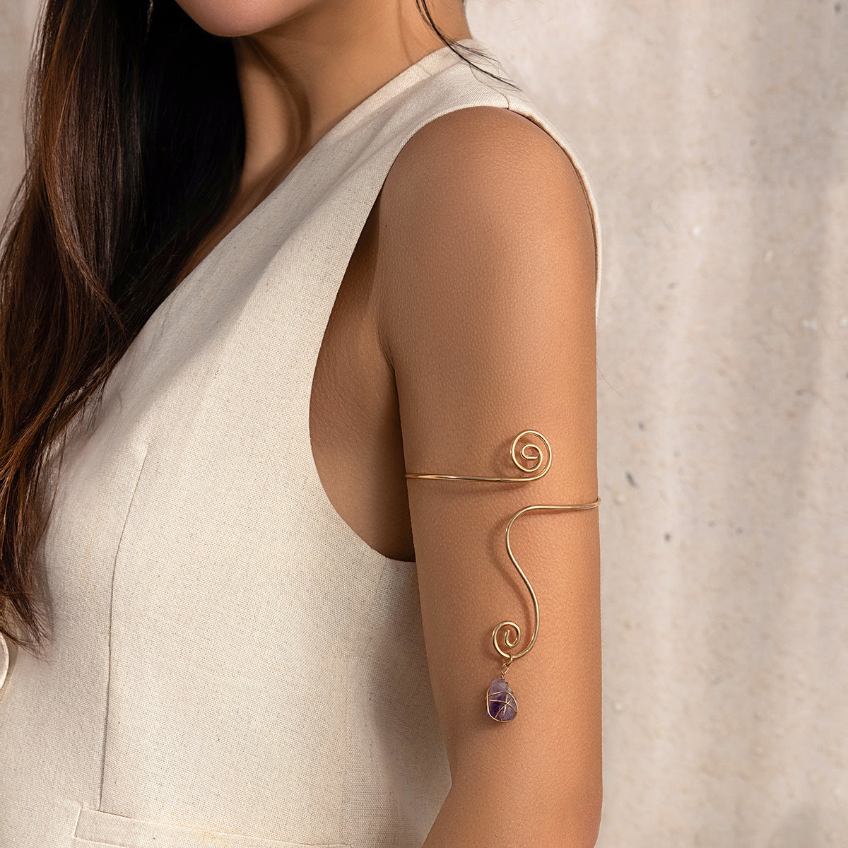 Spiral broken stone open arm bracelet