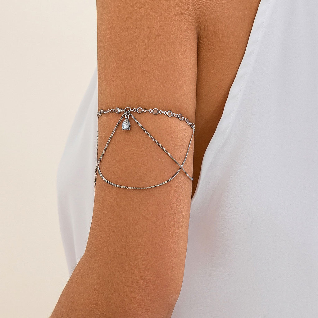 Ethnic arm chain with adjustable opening