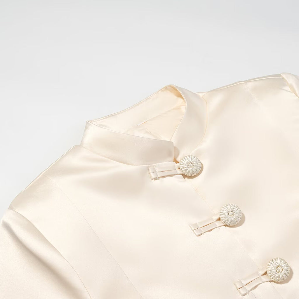 Elegant satin waistband buckle jacket