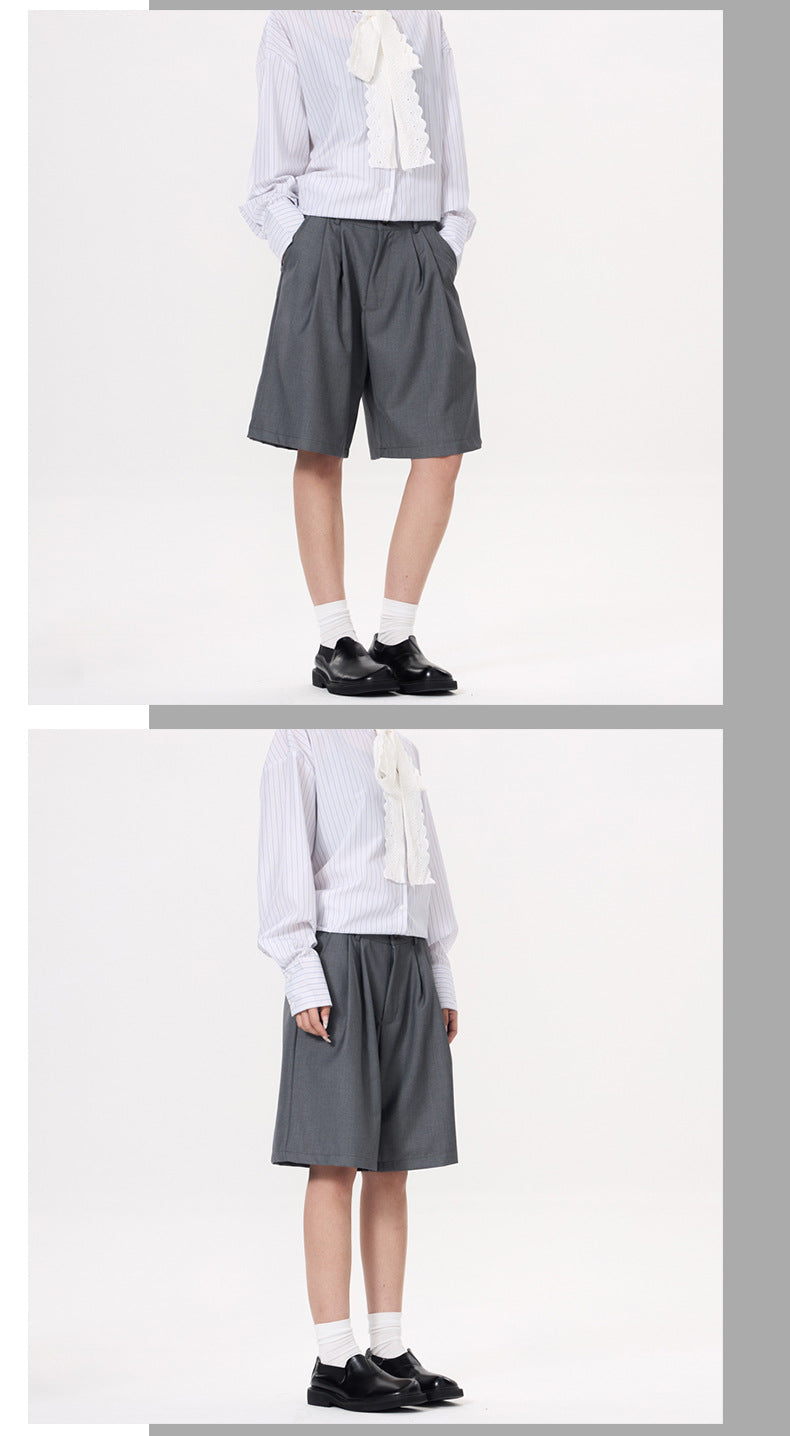 Shorts with Pleats and Diagonal Pockets