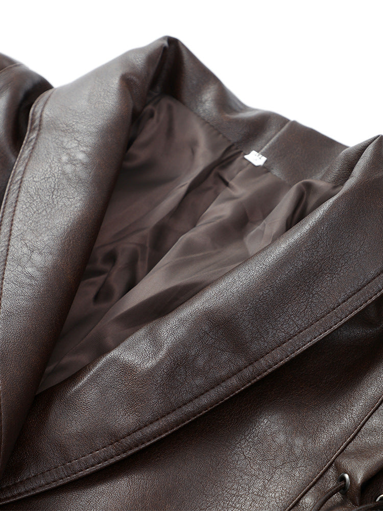 Strap up short long sleeved jacket