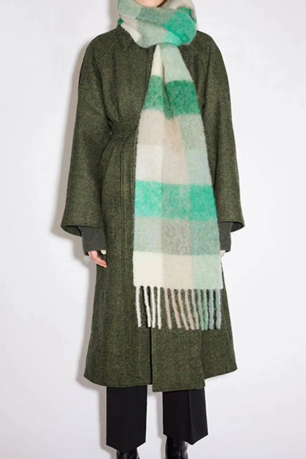 Thermal Fringe Contrast Scarf