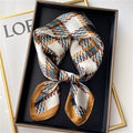 Women's Checkered Scarf
