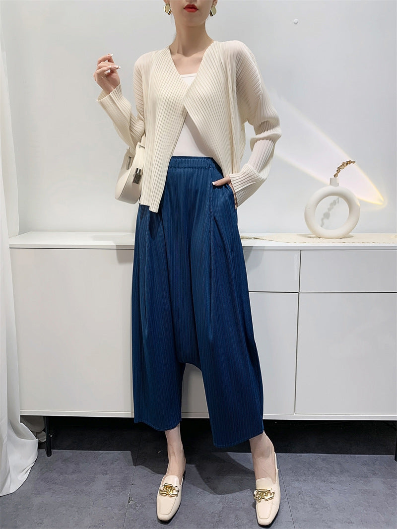 Wrinkled Haren suspender pants